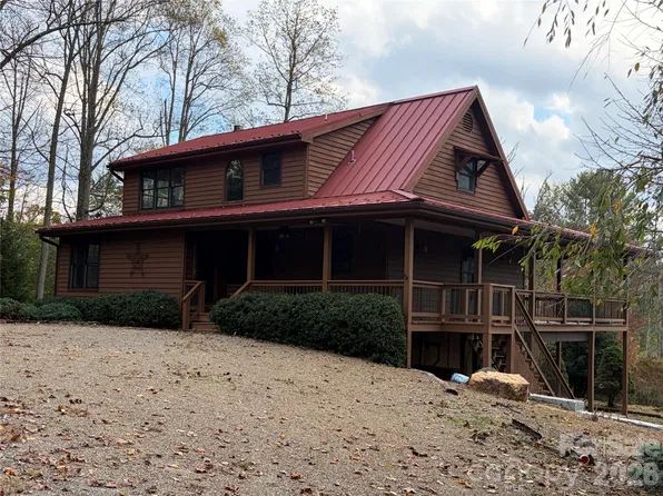 60 Splendor Way, Green Mountain, NC 28740