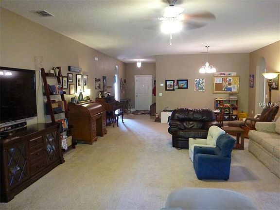 3rd image of 1807 Hidden Creek Pl