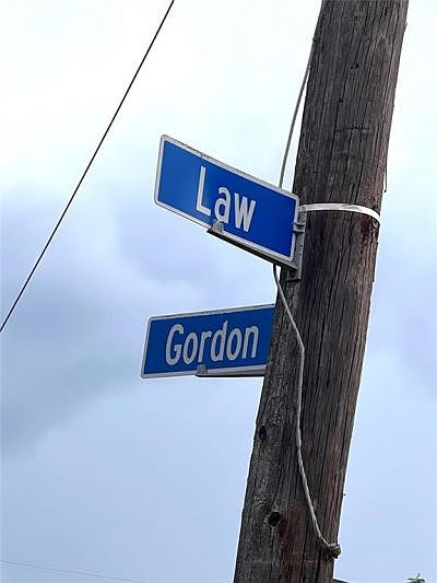 1st image of 2606 Gordon St