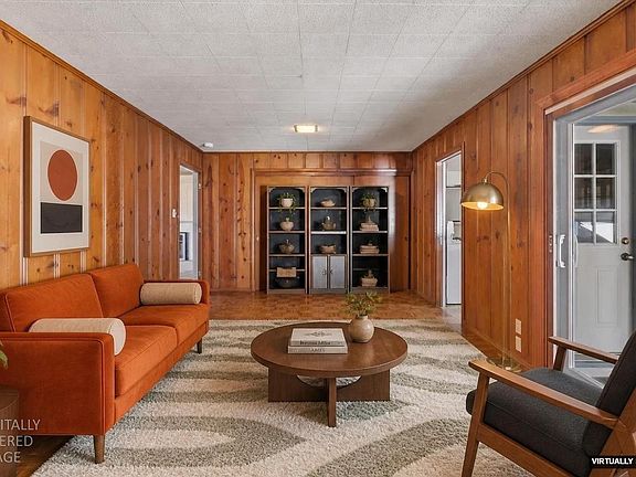 5th image of 1045 Aidan Ave