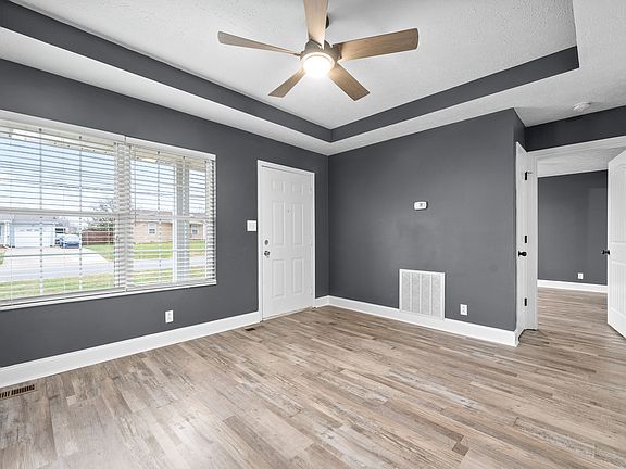 5th image of 3410 Sand Piper Dr