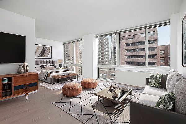 1st image of 240 E 86th St APT 10K