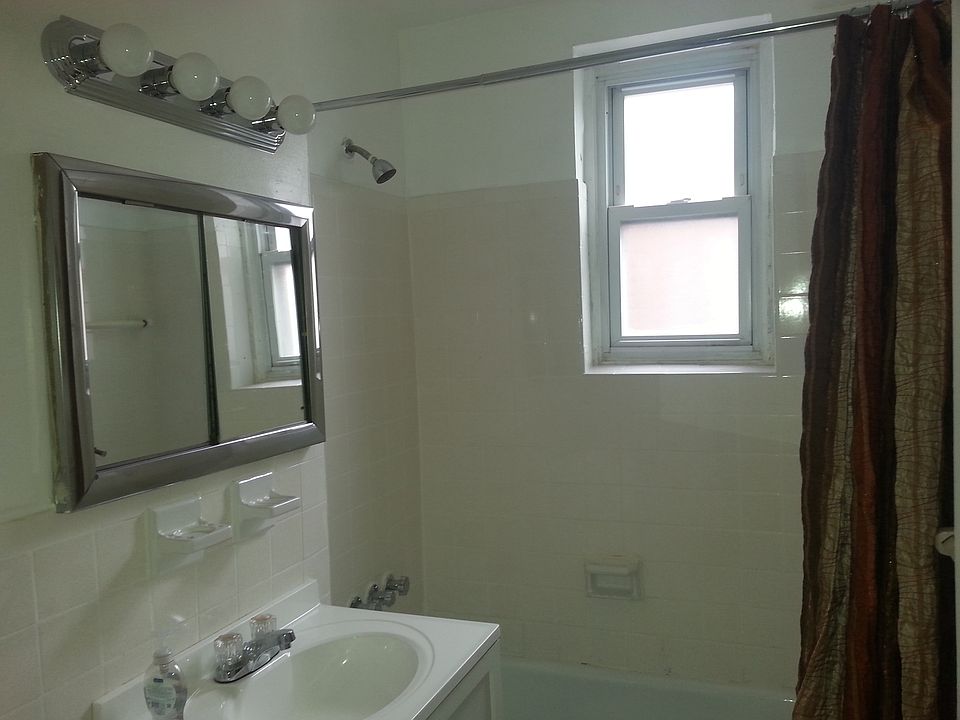 2nd image of 100 Brooklyn Ave APT 4G
