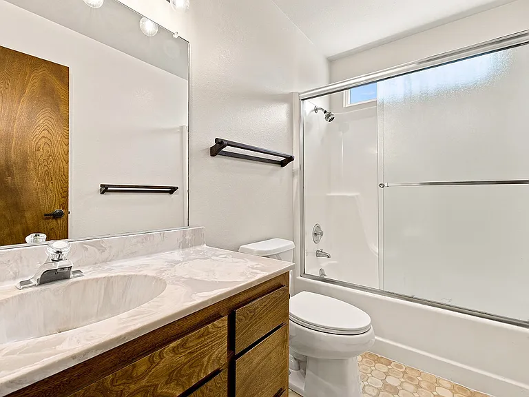 239 Monte Vista Ave — Photo 11