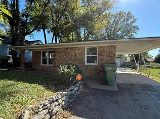 3823 Harrison St, Bellevue, NE 68147