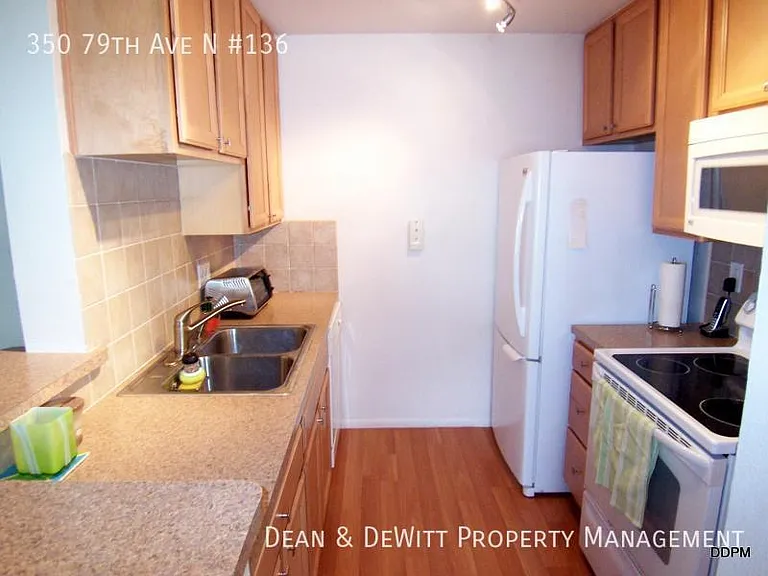 350 79th Ave N #136 — Photo 2