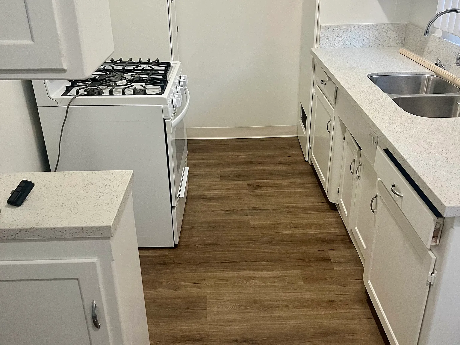 1 bed, 550 sqft, $1,950 — Photo 4