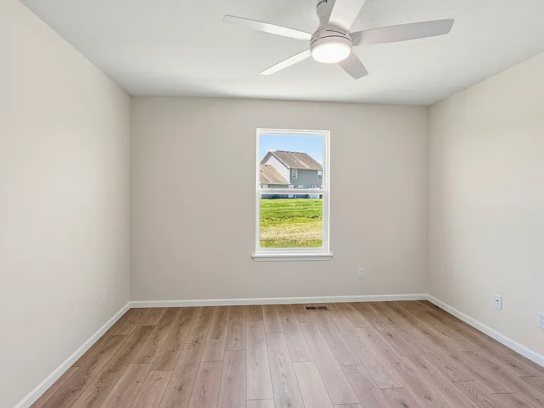 5113 Silver Mill Dr — Photo 14