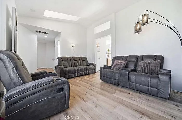 130 Mountainside Dr — Photo 8
