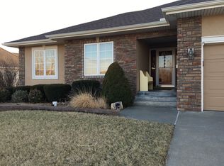 7215 SW Ambassador Pl, Topeka, KS 66610