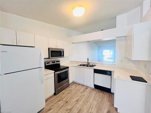 3rd image of 955 New Waterford Dr #D-202