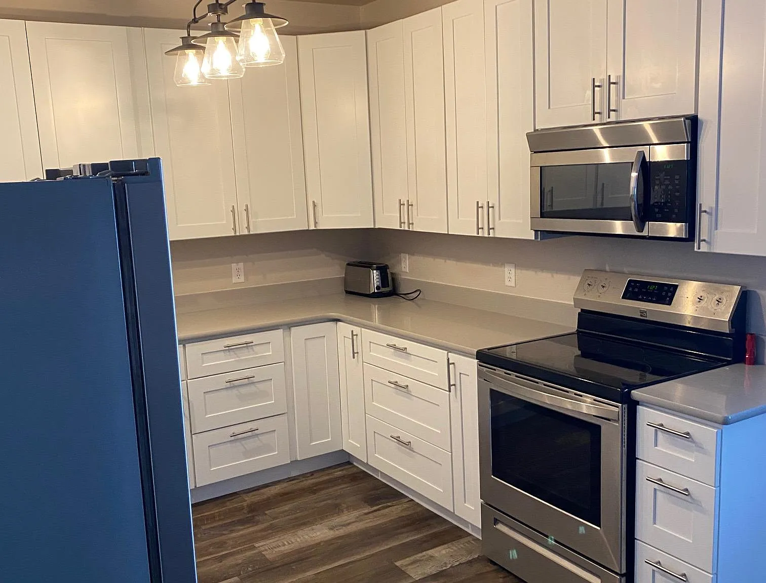 623 Cedar St — Photo 2