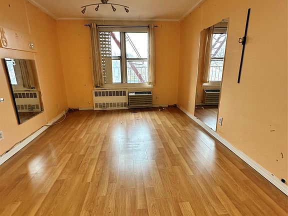 4th image of 74-02 43 Avenue #4D