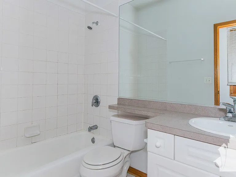 2732 W North Ave #1 — Photo 10