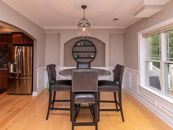 5th image of 313 Eagles Nest Way #313