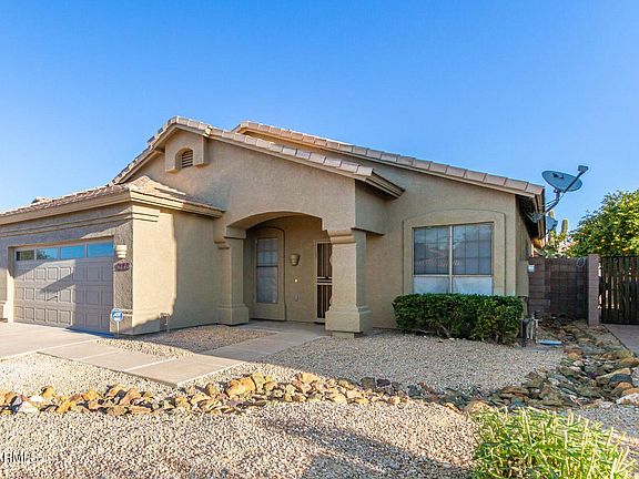 3rd image of 2408 E Cielo Grande Ave
