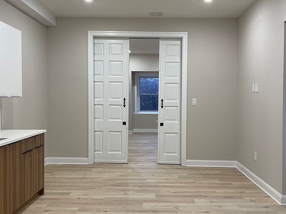 4th image of 1042 N 48th St #3B