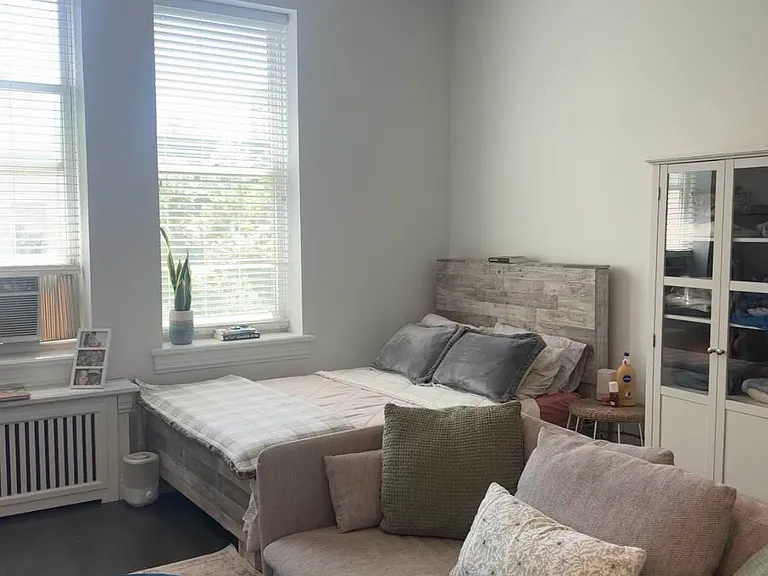 23 W 76th St #5A — Photo 1