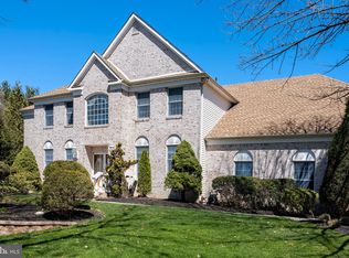 32 Pleasant Valley Way, West Windsor, NJ 08550