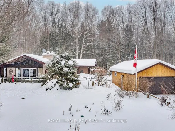 243 Ashworth Rd, Uxbridge, ON L0E 1T0