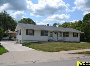 2351 College Dr, Blair, NE 68008