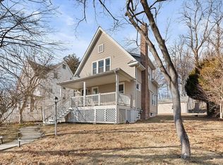 4 Lyman Pl, Dobbs Ferry, NY 10522
