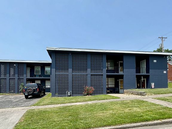 2nd image of 2053 Coburn Avenue Blvd Unit 7