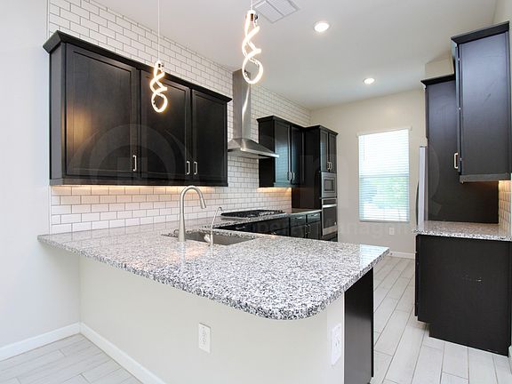 4th image of 4861 E Saint John Rd