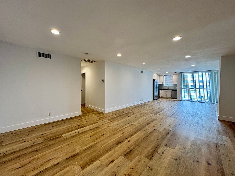 1st image of 10751 Wilshire Blvd APT 1404