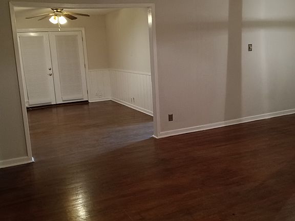 2nd image of 703 Downing Dr