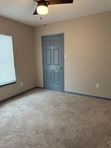 4346 Phlox St #B — Photo 9
