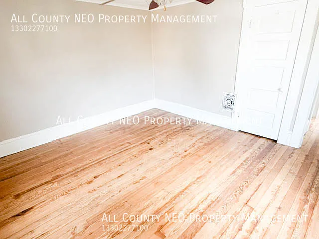 519 E 103rd St — Photo 19