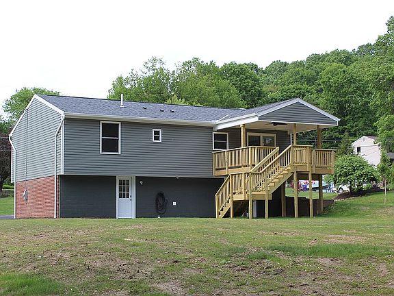 3rd image of 130 Keithwood Dr