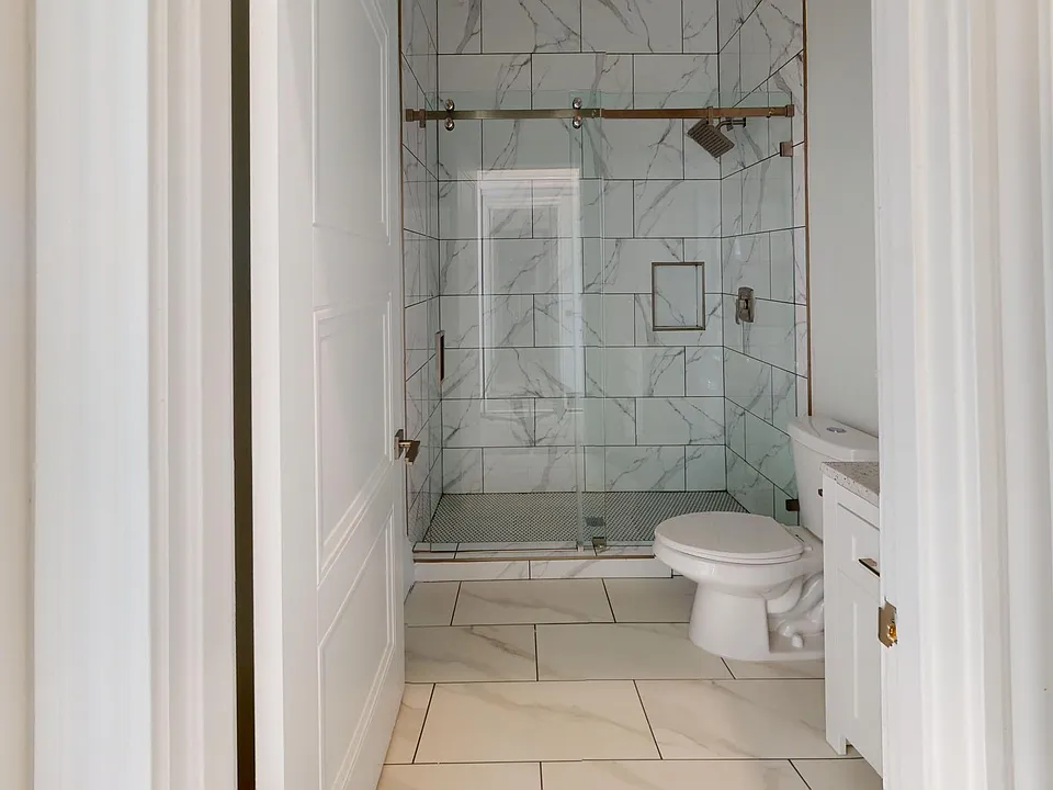 Images of similar unit - actual design, finishes and layout may vary.