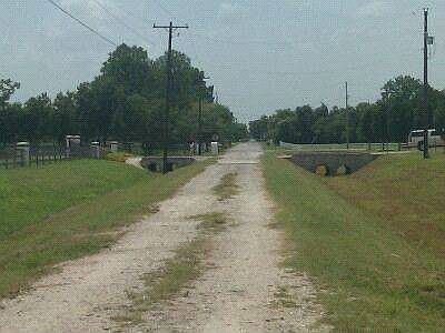 1st image of 2401 Lundy Ln