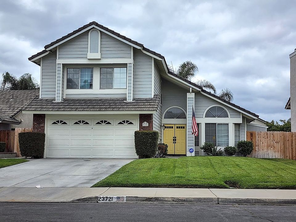 1st image of 23721 Sierra Oak Dr