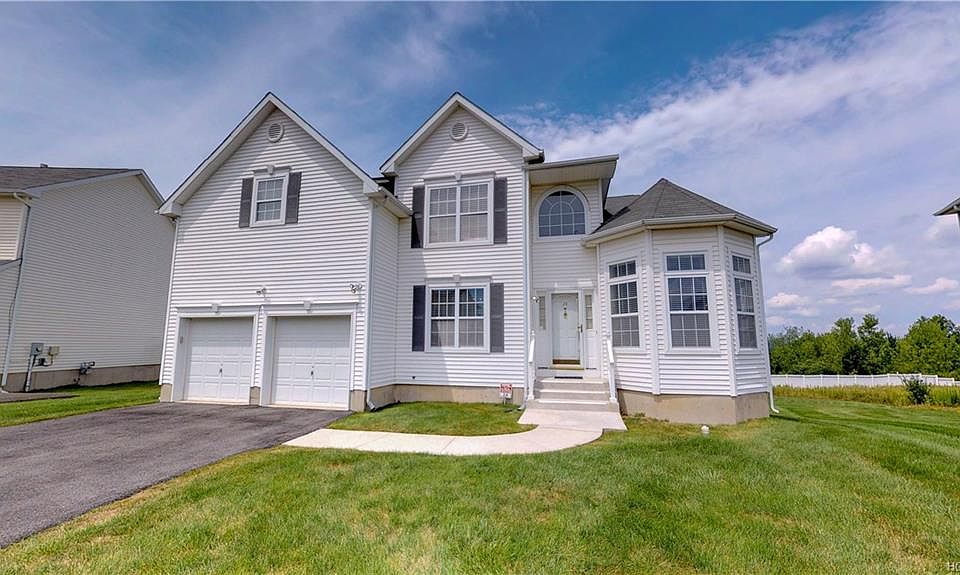 1st image of 24 Wesley Ct