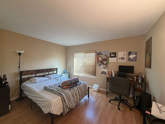2nd image of 7160 Shoreline Dr