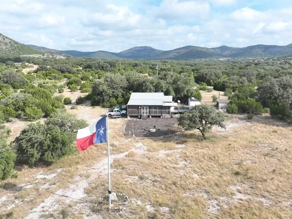 2 Trees Ranch Rd #337, Leakey, TX 78873