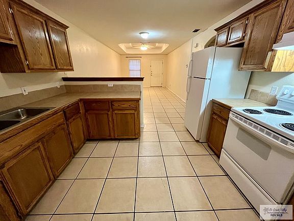 3rd image of 705 Sonesta Ct #B
