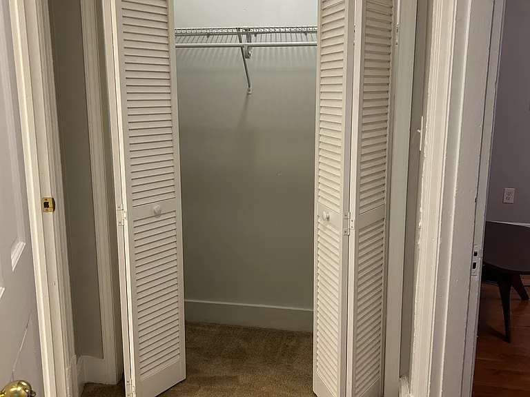 439 Rebecca Ave #1FT — Photo 7