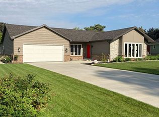 3004 Byrnwyck W, Maumee, OH 43537