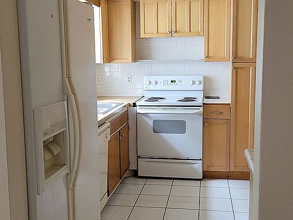 3rd image of 5851 16th St N