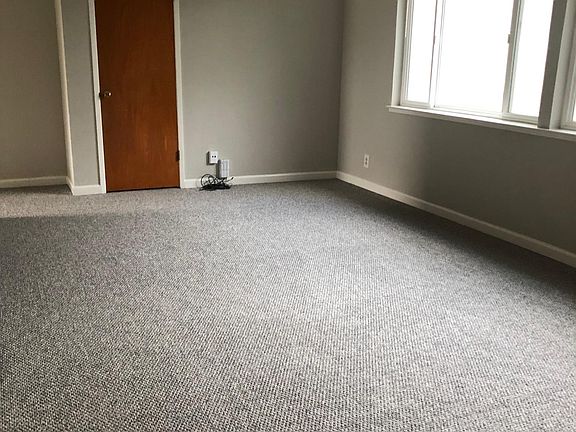 5th image of 277 Carlton Ave #4