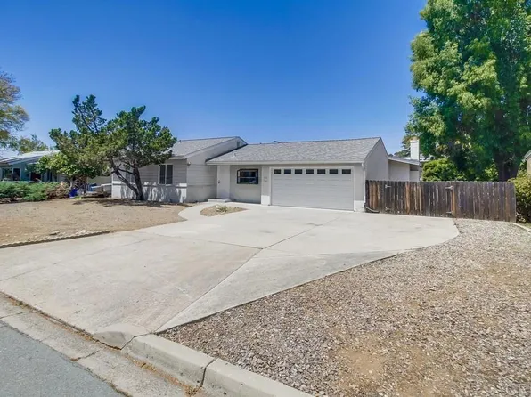 750 Live Oak Dr, El Cajon, CA 92020