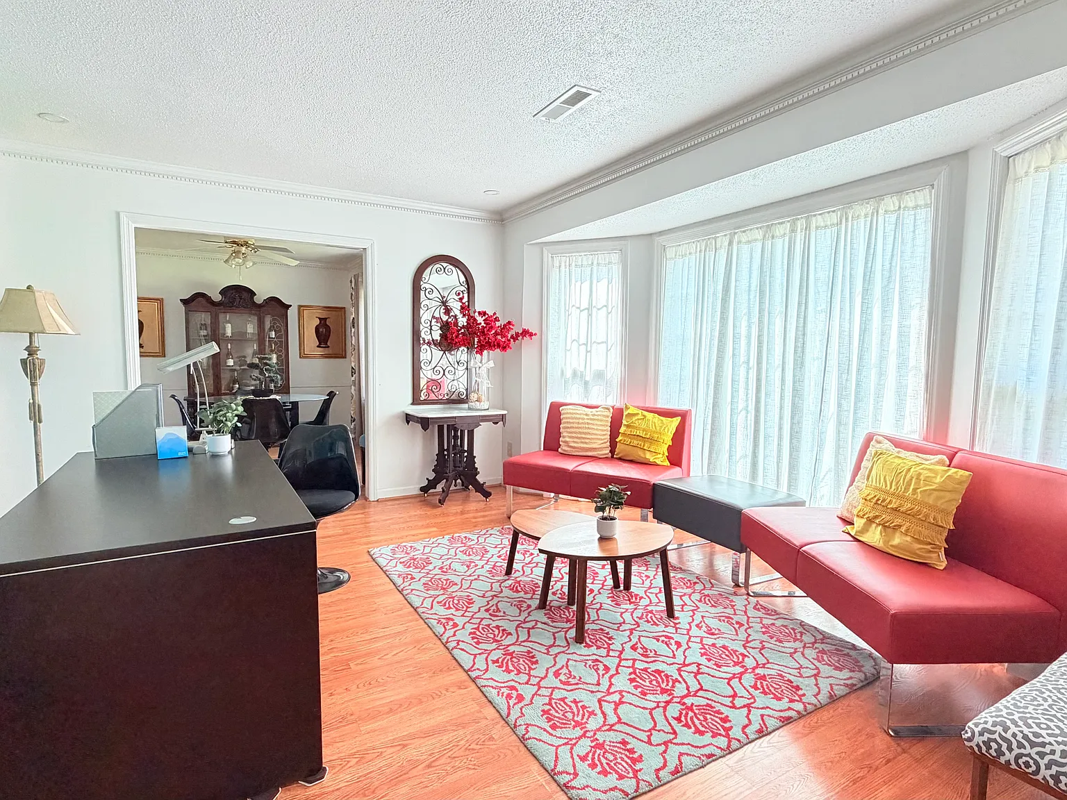 8396 Glenford Rd — Photo 4