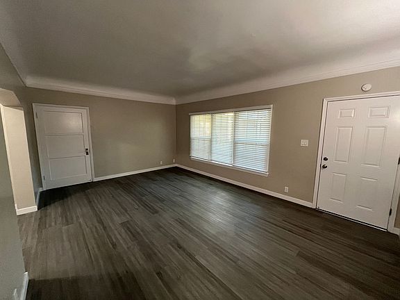 5th image of 2450-2460 Cedar Ave #6007