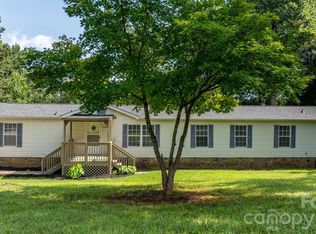 2786 Ridgecreek Dr, Morganton, NC 28655