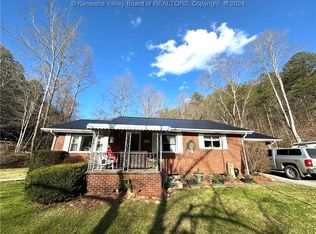 121 Hubbard Fork Rd, Foster, WV 25081