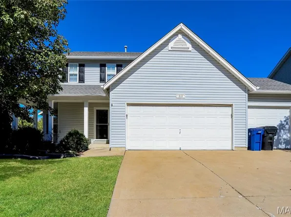 519 Great Oaks Meadow Dr, Wentzville, MO 63385